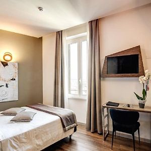 Camera con letto queen size